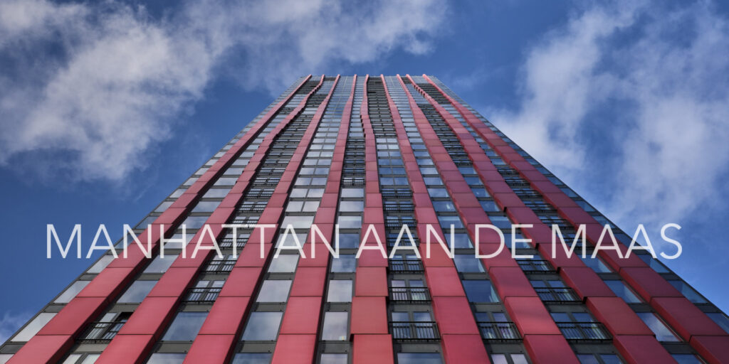 Rotes Hochhaus am Shepmakershavn in Rotterdam