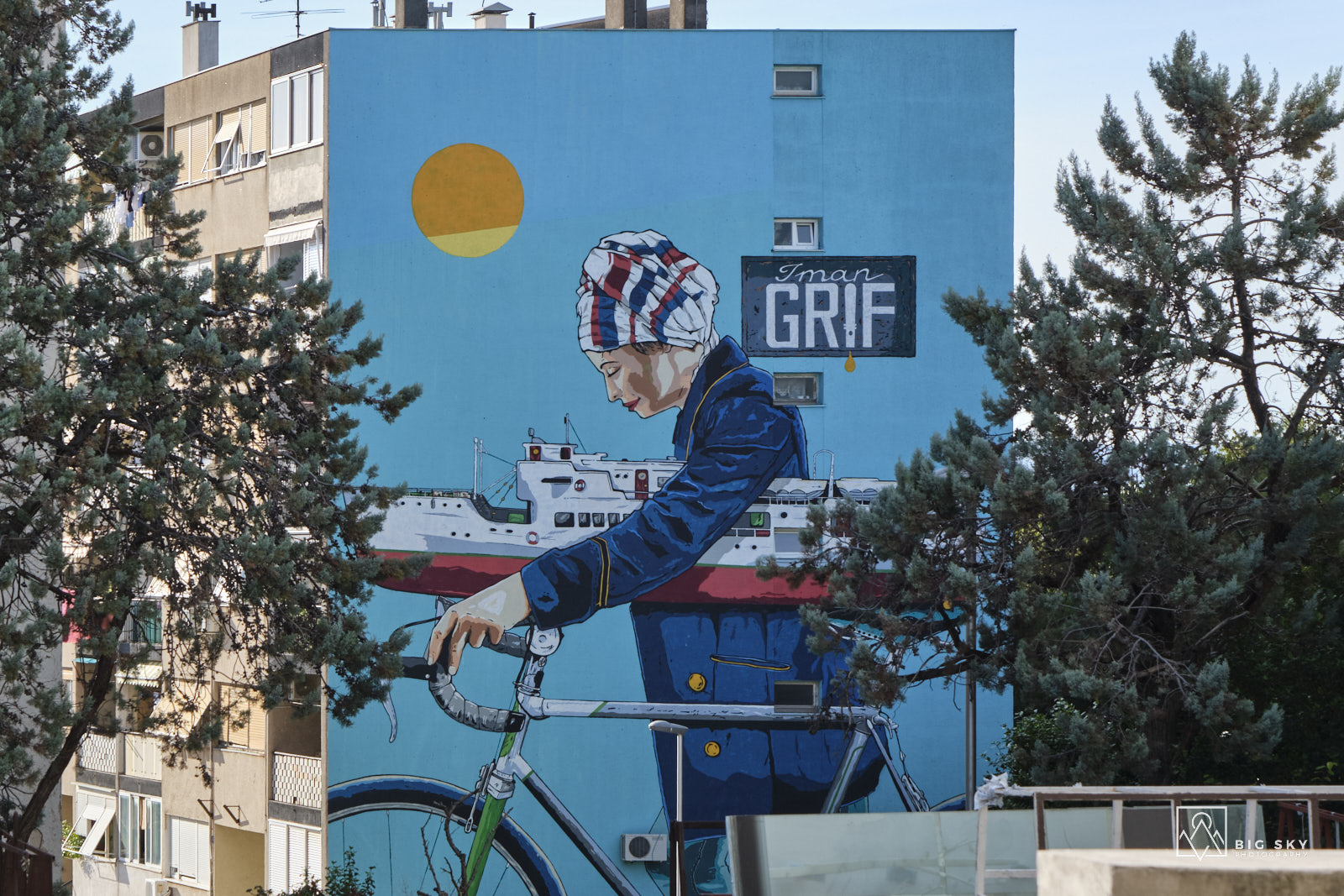 Graffito von Boris Bare an einem Wohngebäude in Split