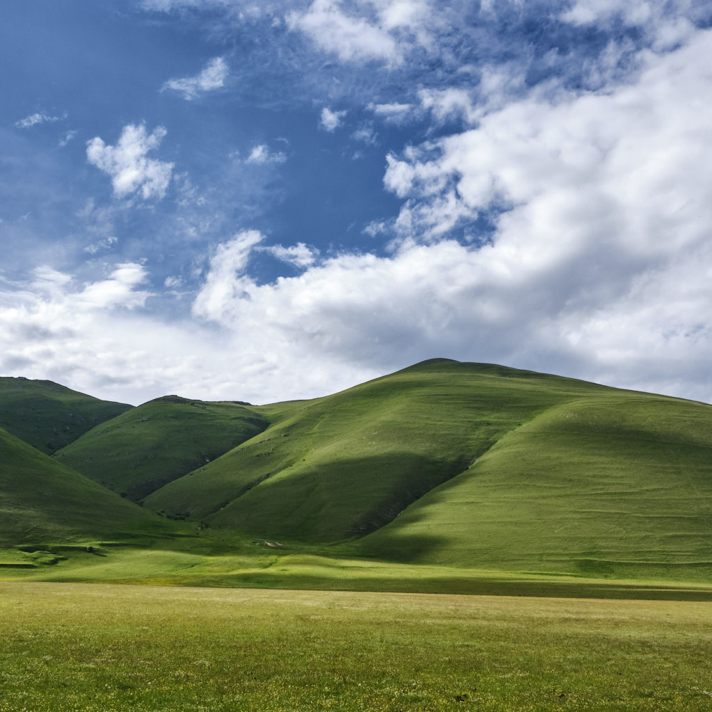 Rolling Hills auf der Hochebene des Nationalparks Monti Sibillini