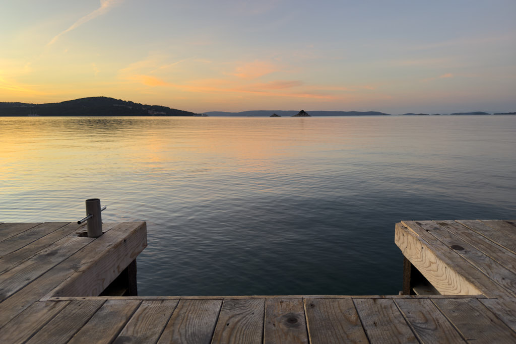 Morgenstimmung am Pier von Vranjica